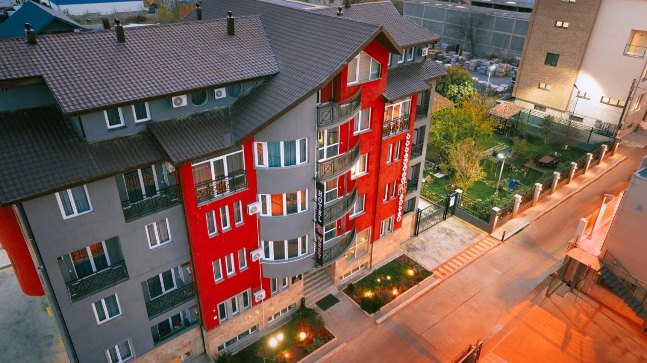 Apart Hotel West Tbilisi Bagian luar foto